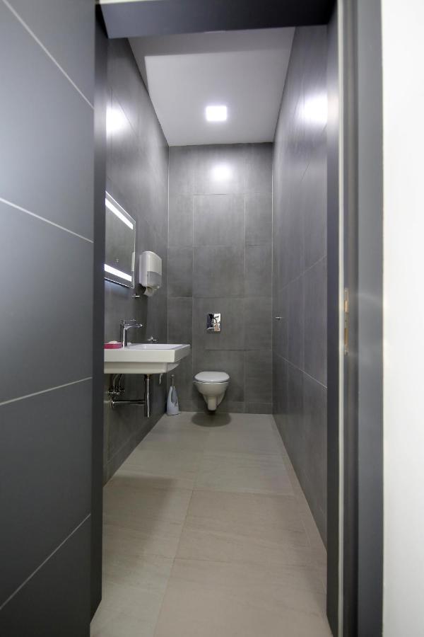 Guest House Prague Sugdidi Exterior foto